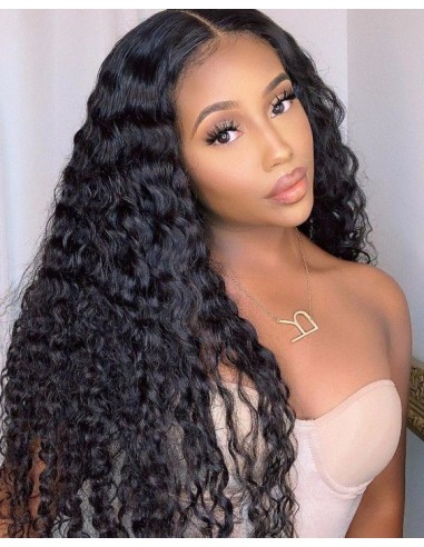 Perruque bouclée brésilienne Deep wave 100%human hair couleur naturelle en qualité rémy chez Cornerstreet bien 